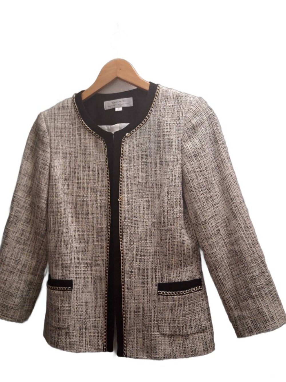 TAHARI JACKET WITH GOLD EMBELLISHMENTS